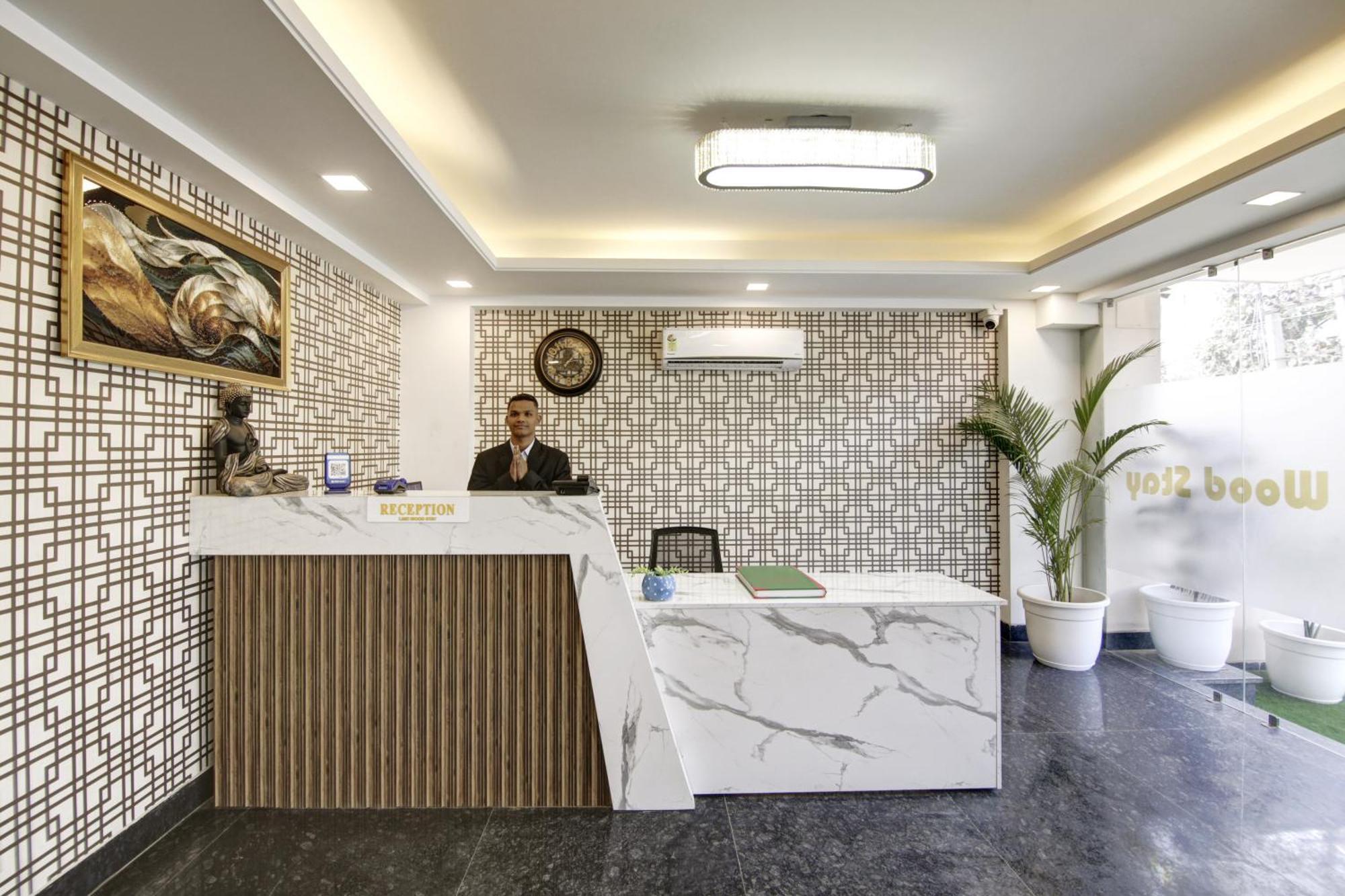 Limewood Stay - Millennium Huda City Center Gurgaon Buitenkant foto