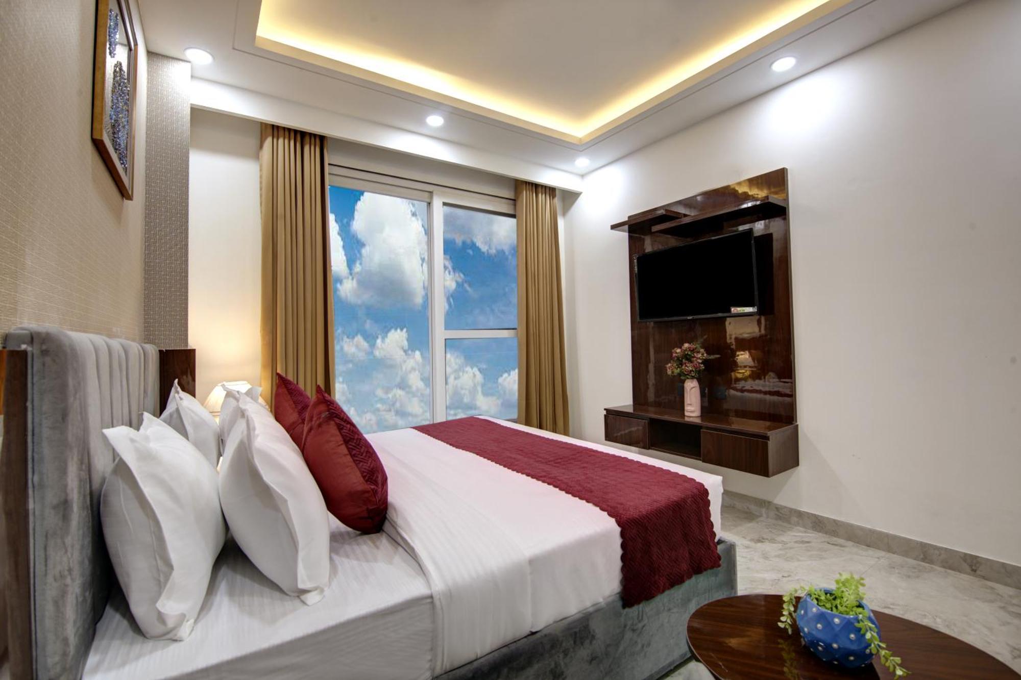 Limewood Stay - Millennium Huda City Center Gurgaon Buitenkant foto
