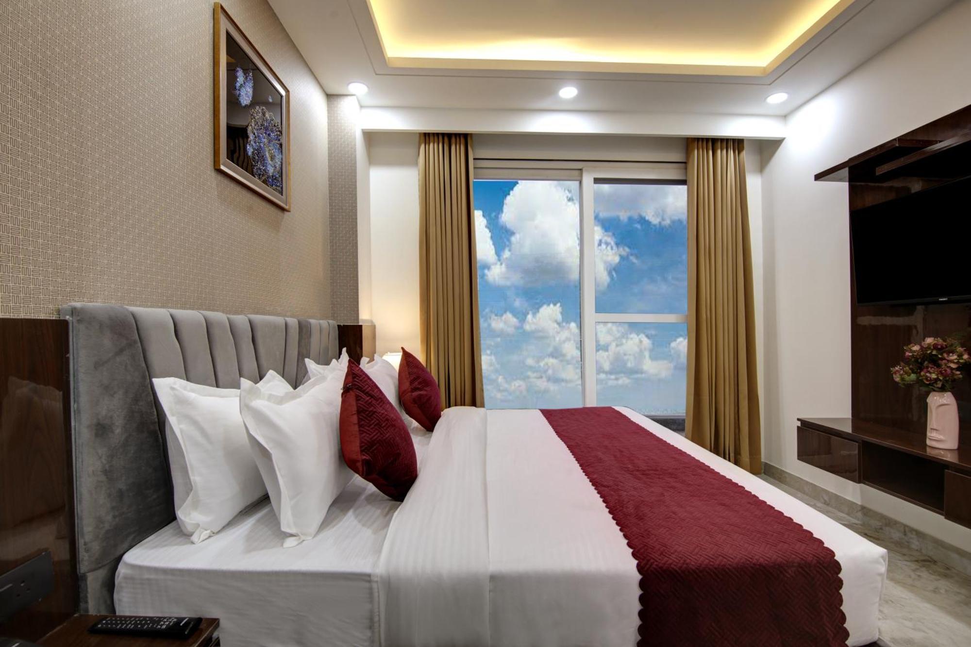 Limewood Stay - Millennium Huda City Center Gurgaon Buitenkant foto