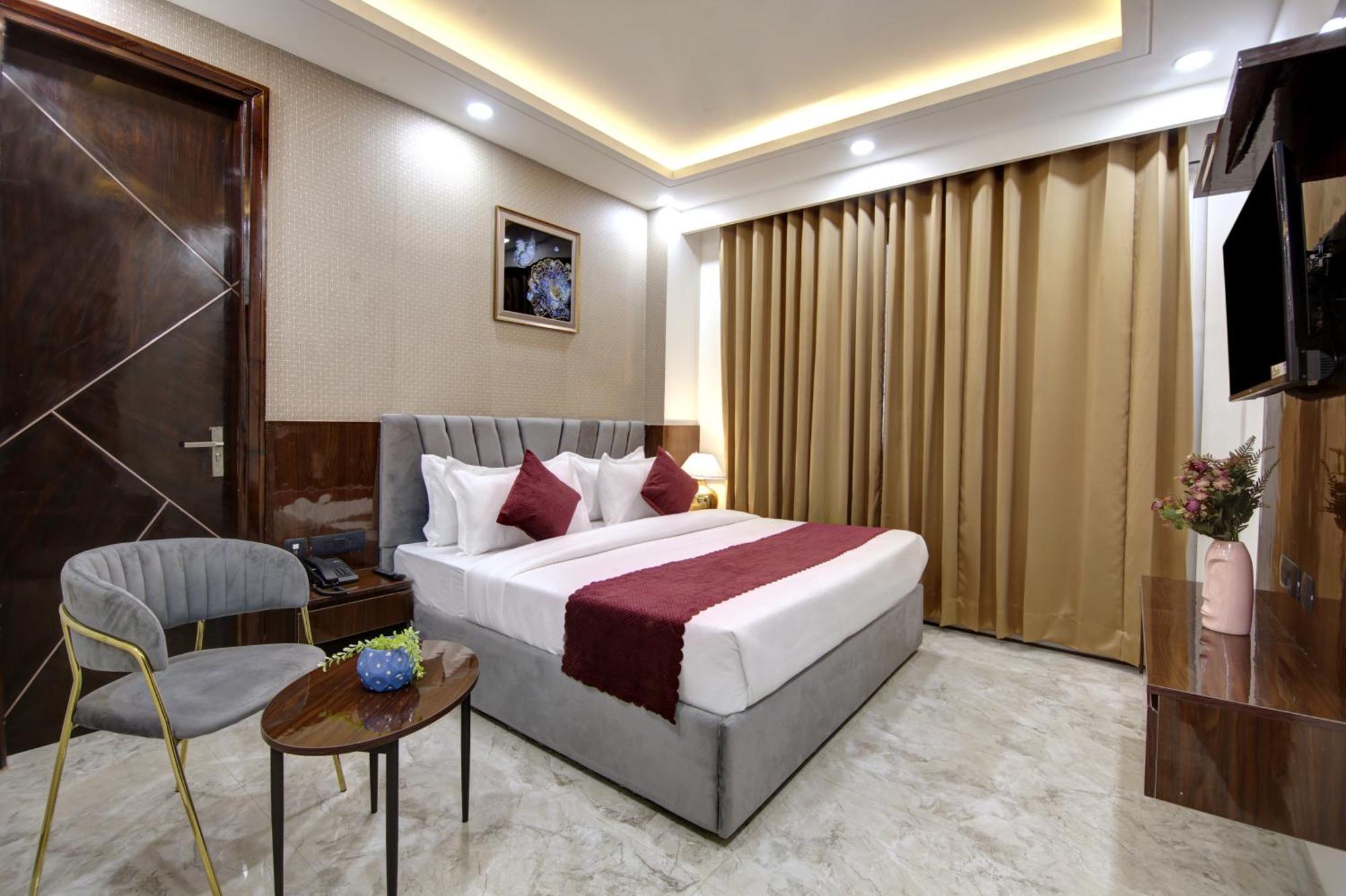 Limewood Stay - Millennium Huda City Center Gurgaon Buitenkant foto